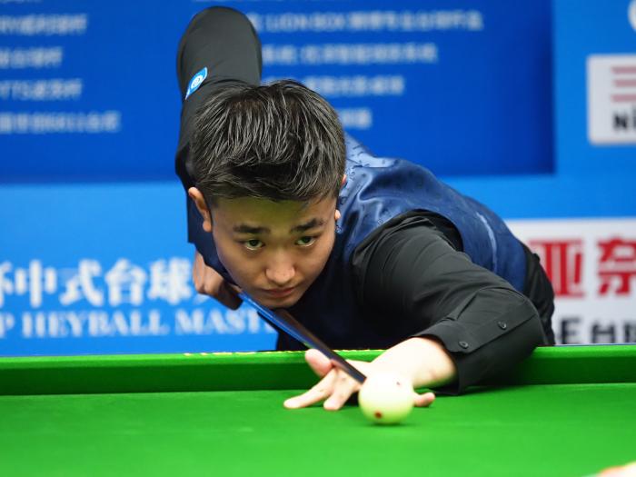 听海风轻拂 听海风轻拂