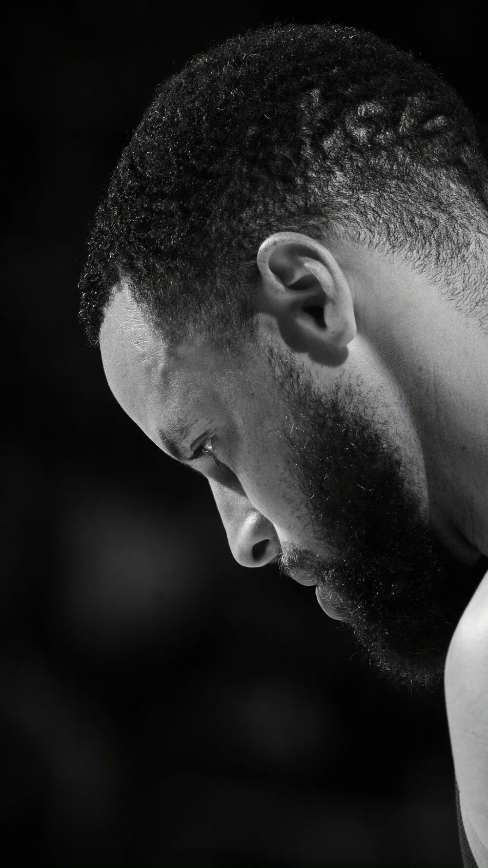 随后通过 随后通过