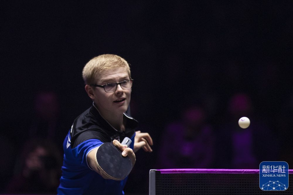 三人控线一 三人控线一