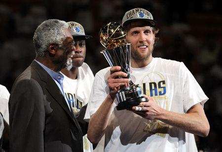 迅速拉开 迅速拉开